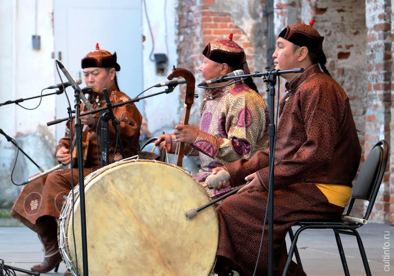 Alash tour van, March 2019